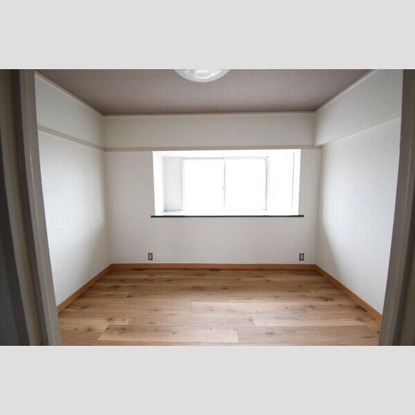 その他 (洋室5帖)