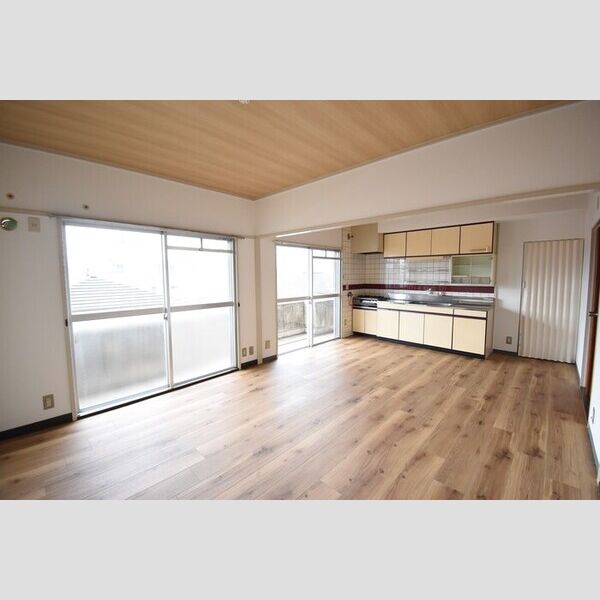 居室・リビング (LDK13帖)