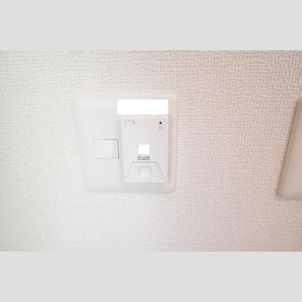 その他 (インターネット接続)