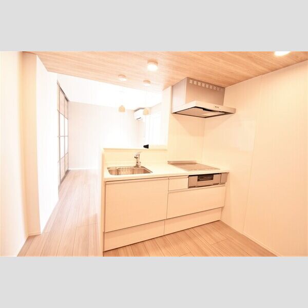 キッチン (キッチン)