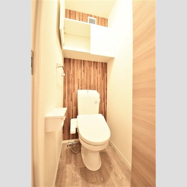 トイレ (温水洗浄暖房便座)