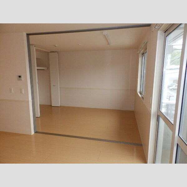 その他 (東洋室6帖)