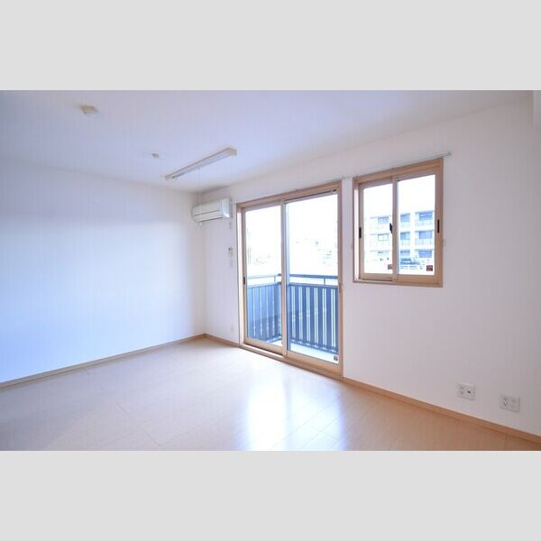 居室・リビング (LDK12.1帖　インターネット接続(有線))