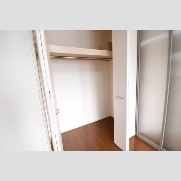 収納 (クローゼット)
