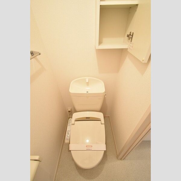 トイレ (温水洗浄暖房便座)