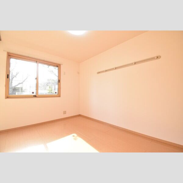 その他 (洋室6帖)