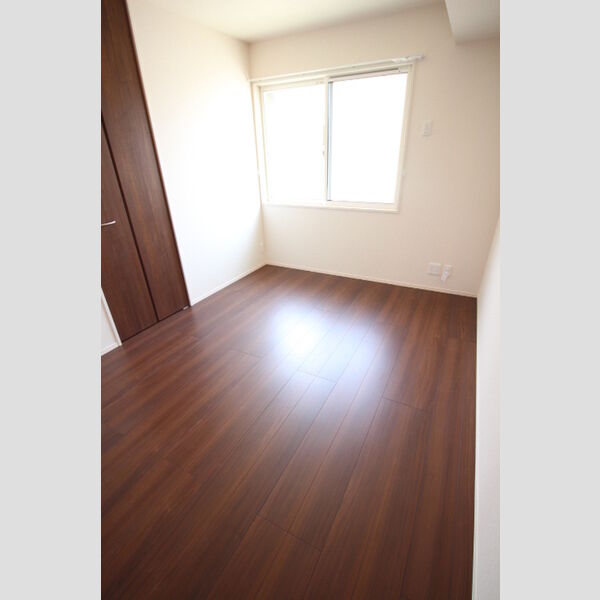 その他 (北東側洋室6.5帖)