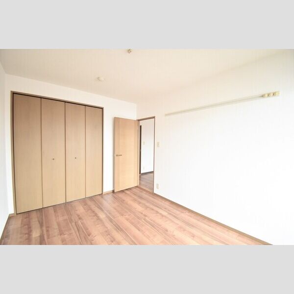 その他 (洋室6帖)