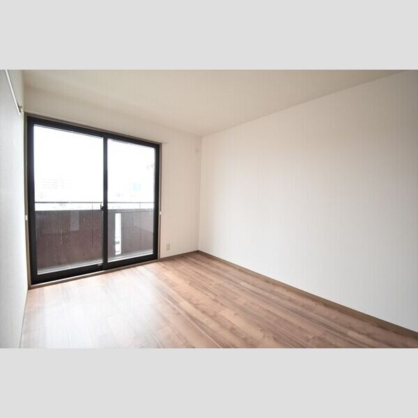 その他 (洋室6帖)