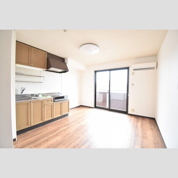 居室・リビング (DK9帖)