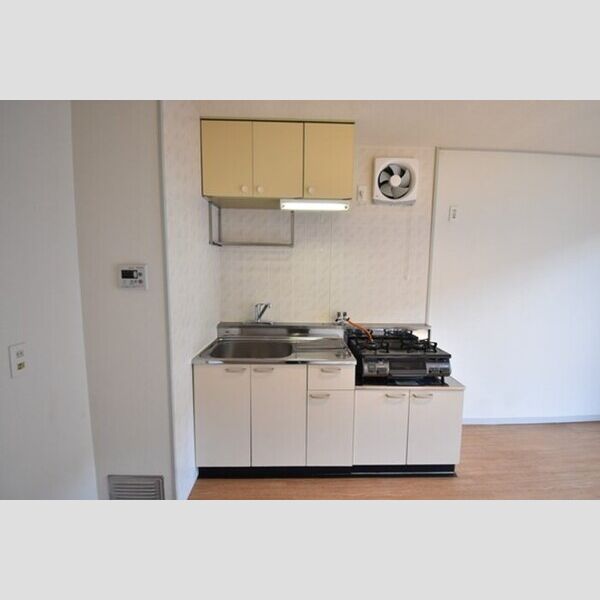 キッチン (キッチン)