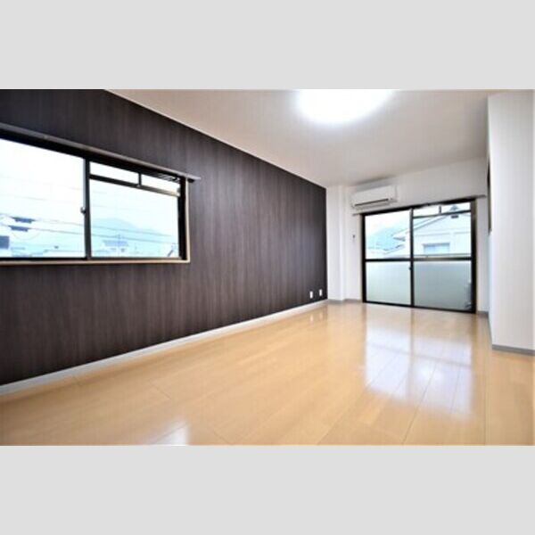 その他 (洋室11帖)