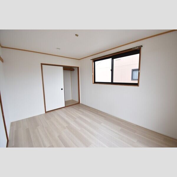 その他 (東洋室6帖)