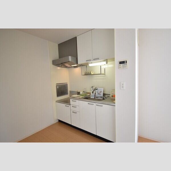 キッチン (キッチン)