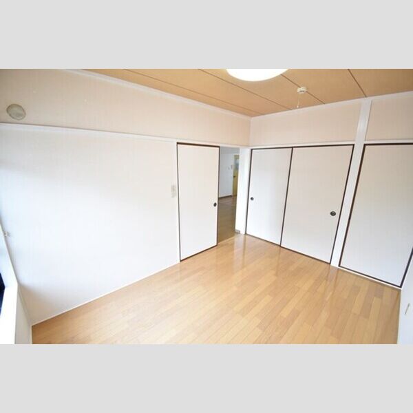 その他 (南東洋室6帖)