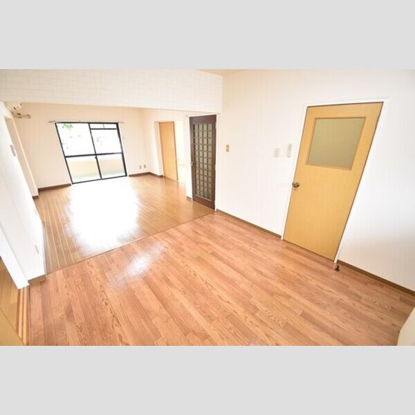 その他 (LDK15.5帖)