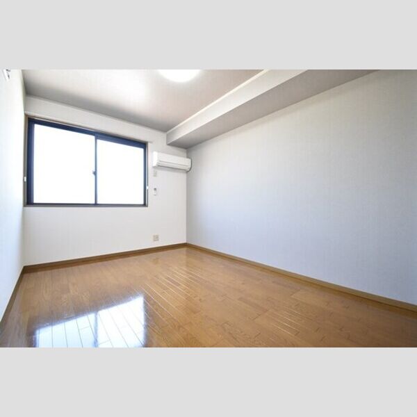 その他 (洋室6帖)