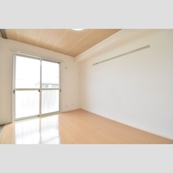 その他 (南側洋室6帖)