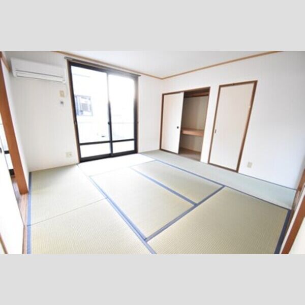 その他 (和室8帖)