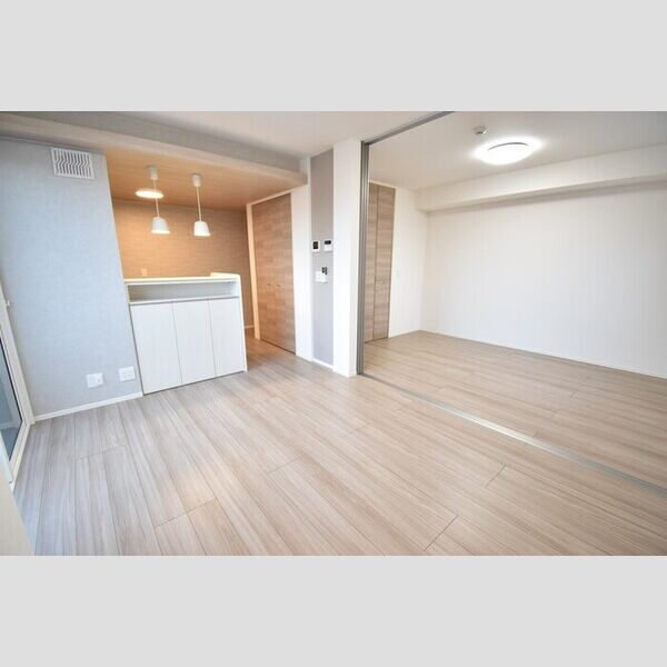 居室・リビング (LDK10.1帖～洋室6帖)