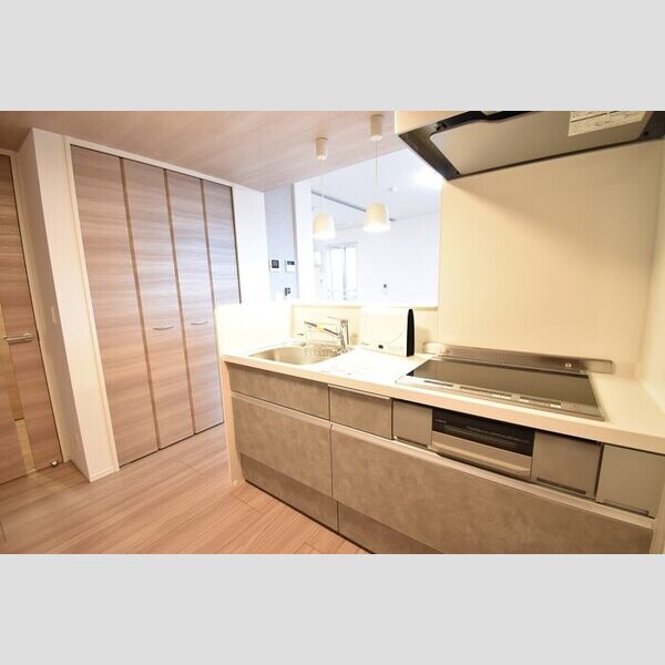 キッチン (キッチン)