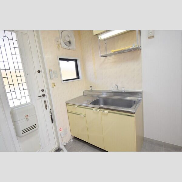 キッチン (キッチン)