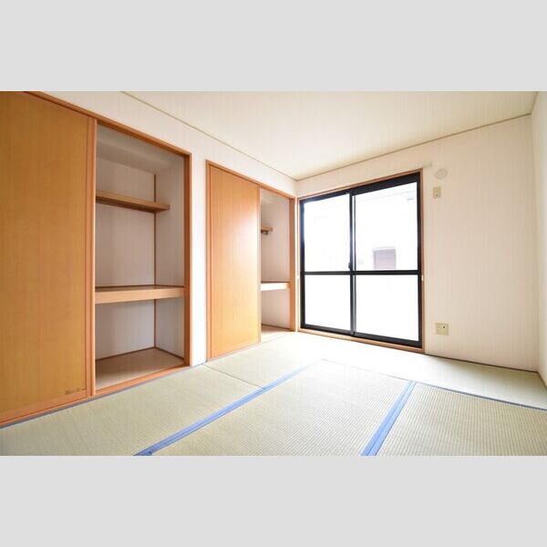 その他 (和室6帖)