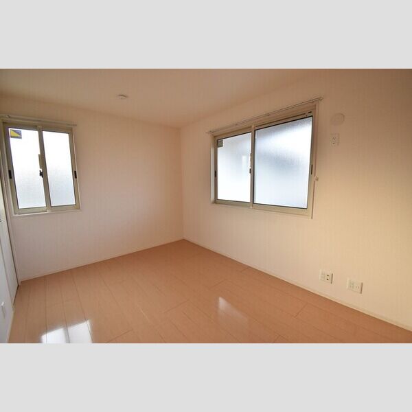 その他 (洋室6帖)