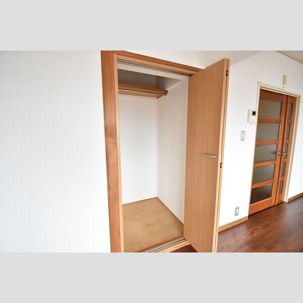 収納 (クローゼット)