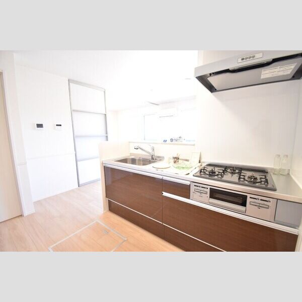 キッチン (システムキッチン)