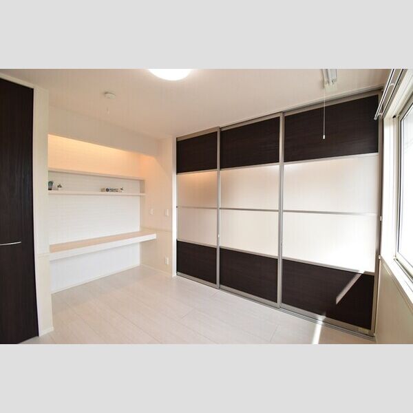 その他 (洋室5.5帖)