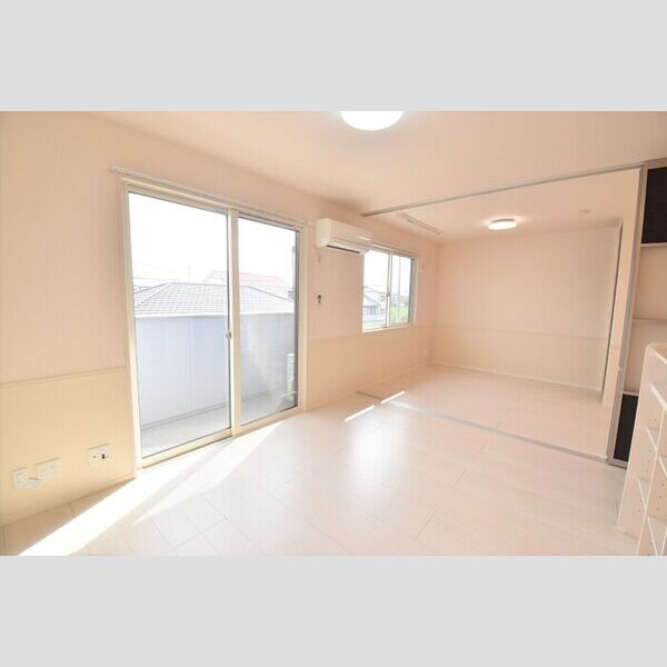 居室・リビング (LDK11.1帖～洋室5.5帖)