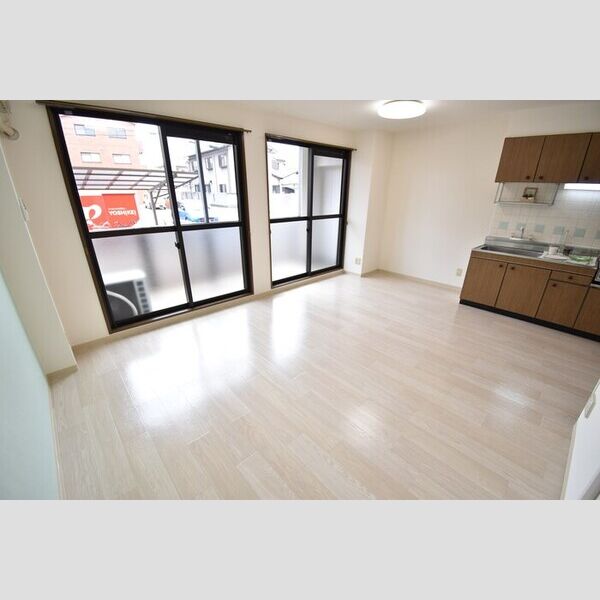 居室・リビング (LDK12帖)