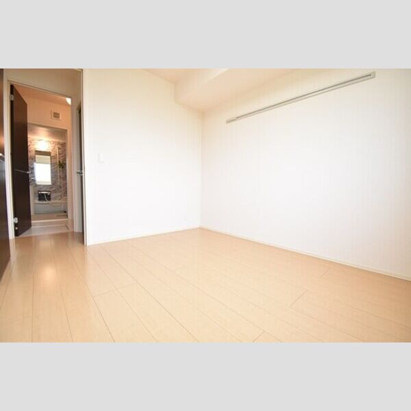 その他 (洋室5帖)