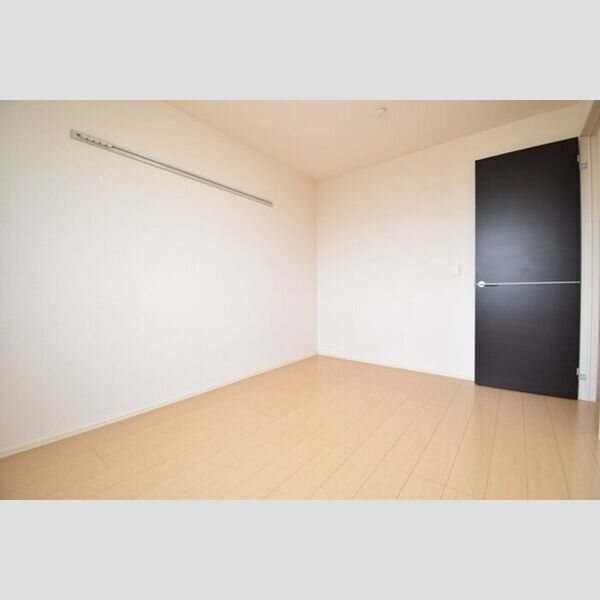 その他 (洋室6帖)