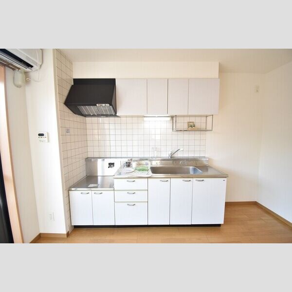 キッチン (キッチン)