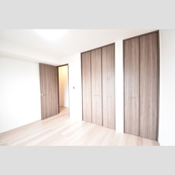 その他 (洋室6帖)