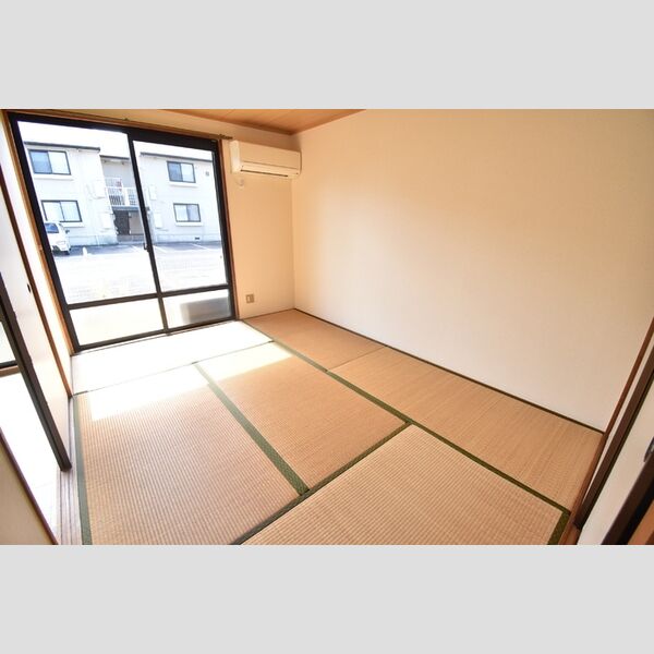 その他 (和室6帖)