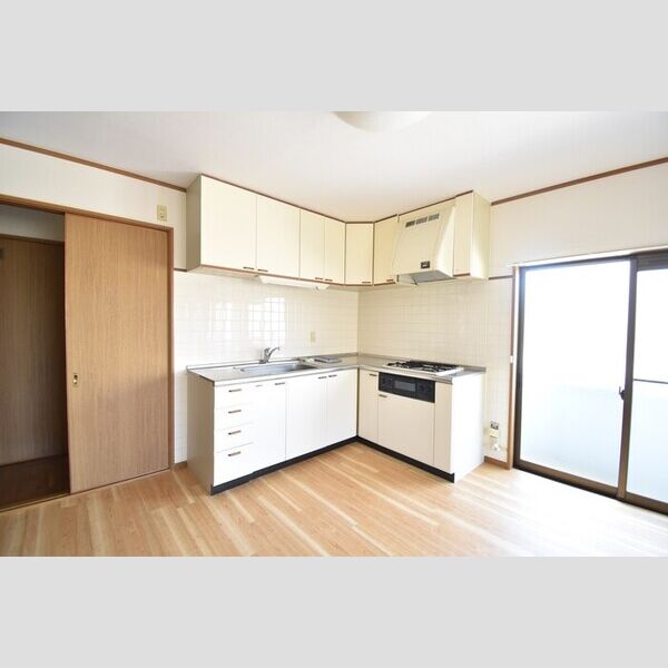 キッチン (キッチン)