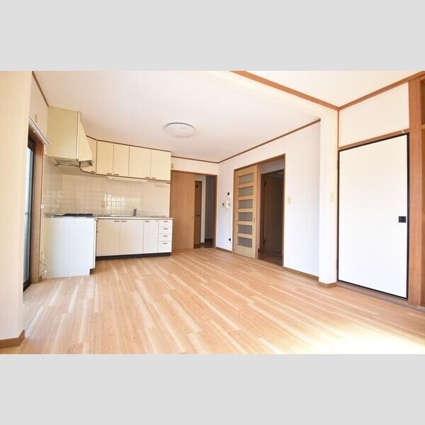 居室・リビング (LDK13.5帖)