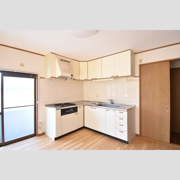 キッチン (システムキッチン)