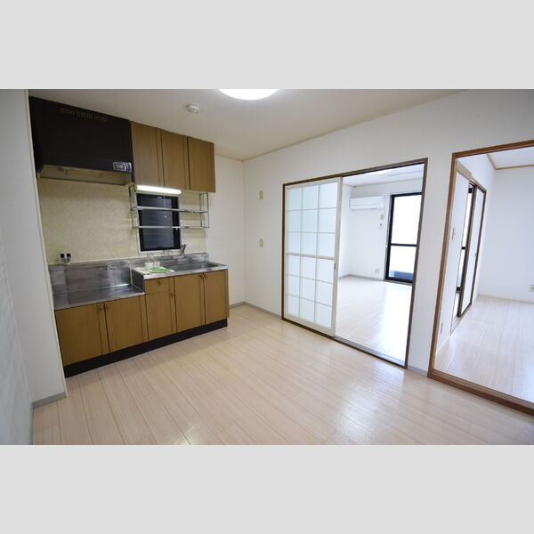 居室・リビング (DK6帖)