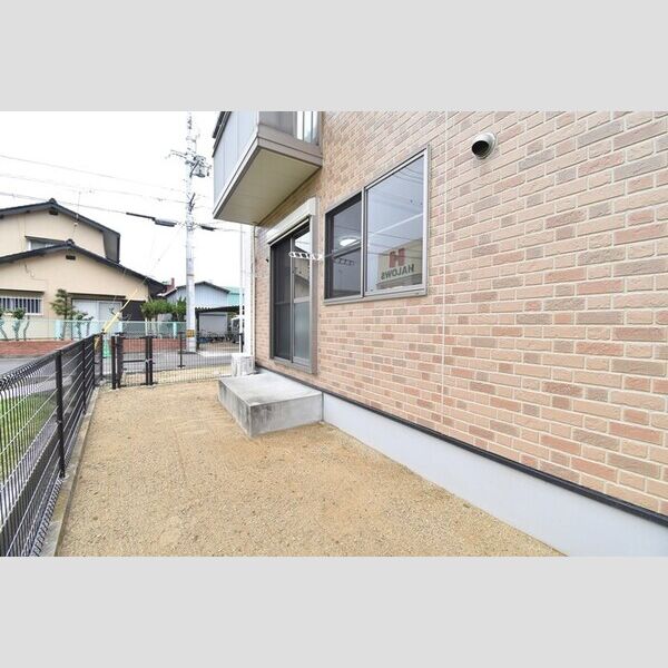 その他 (専用庭)