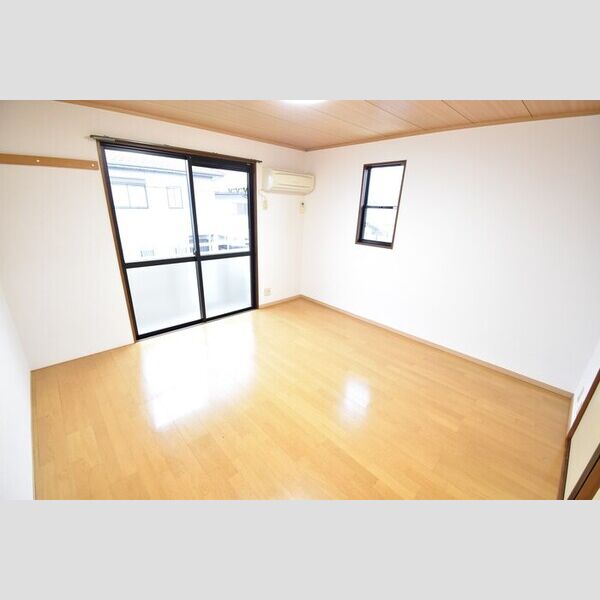 居室・リビング (洋室8帖)