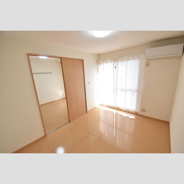 その他 (洋室6帖)