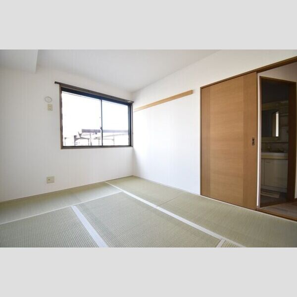 その他 (和室6帖)