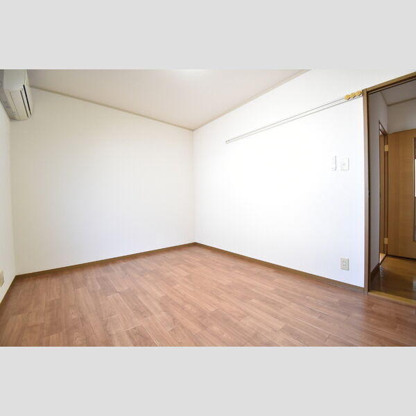 その他 (洋室6帖)