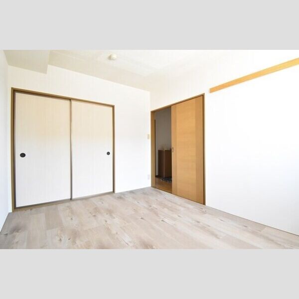 その他 (北洋室6帖)