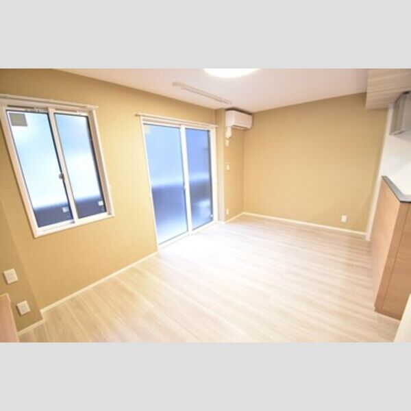 その他 (LDK12.4帖)