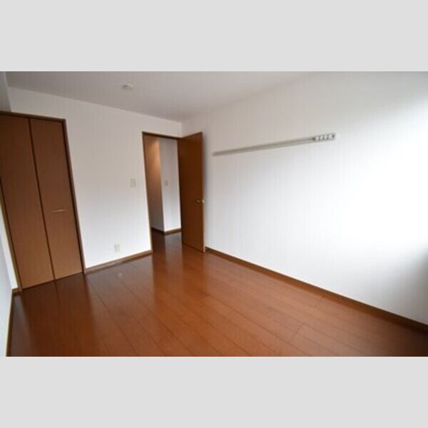 その他 (北東洋室6帖)